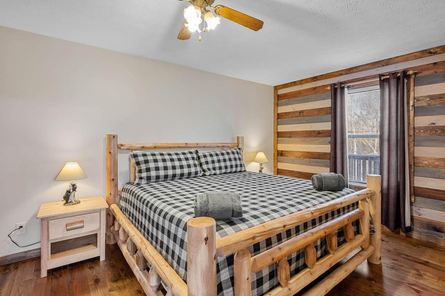 Dog Friendly! Views! Hot Tub! Close To Pf! Gsmnp Sevierville Zewnętrze zdjęcie
